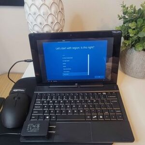 Black Laptop - Compact Packard Bell Mini Laptop/tablet